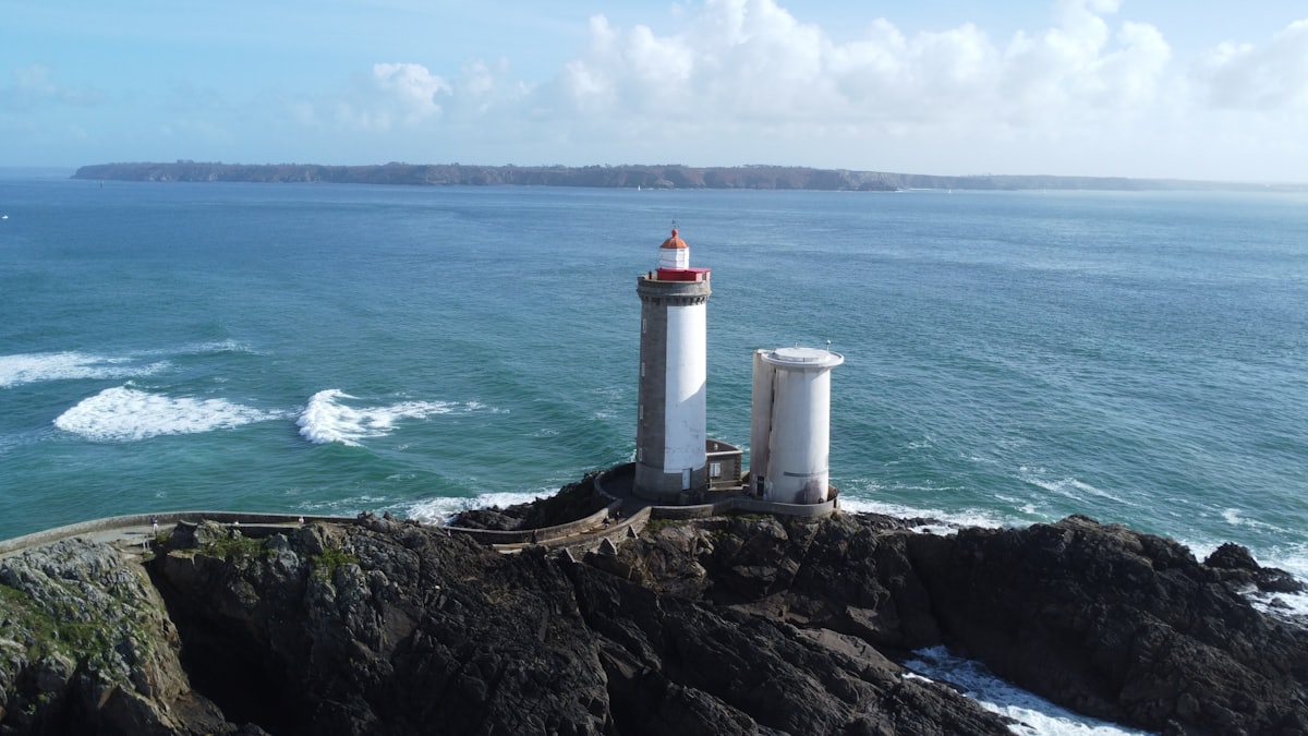 Créer un site internet en Bretagne : le guide 2026